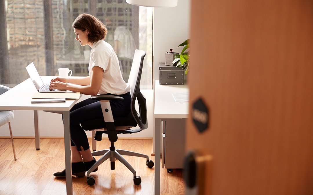 Read more about the article Poprawne siedzenie